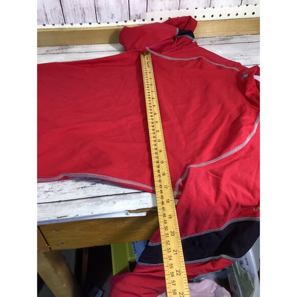 Under Armour HeatGear Compression Long Sleeve Top Red Black Athletic Base Layer - Picture 4 of 5